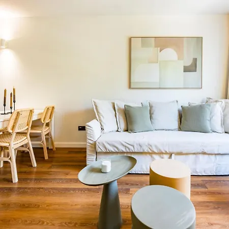 Beach Family By Holidayshome *