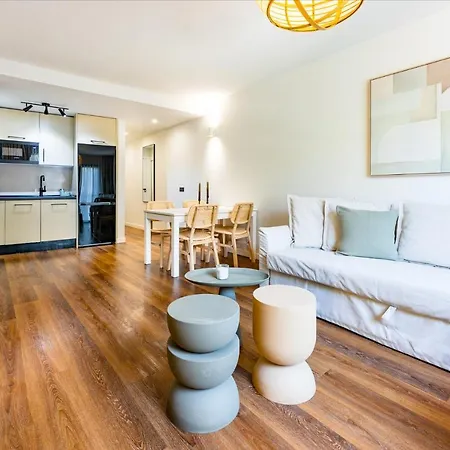 Beach Family By Holidayshome